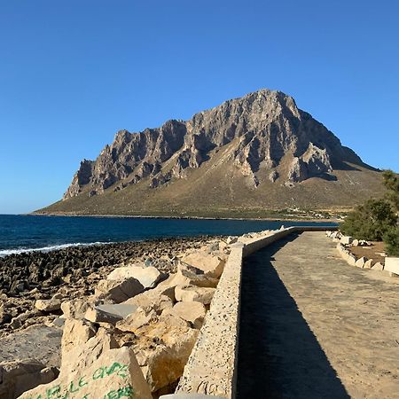 库斯托纳奇Oasi Nel Deserto住宿加早餐旅馆 外观 照片